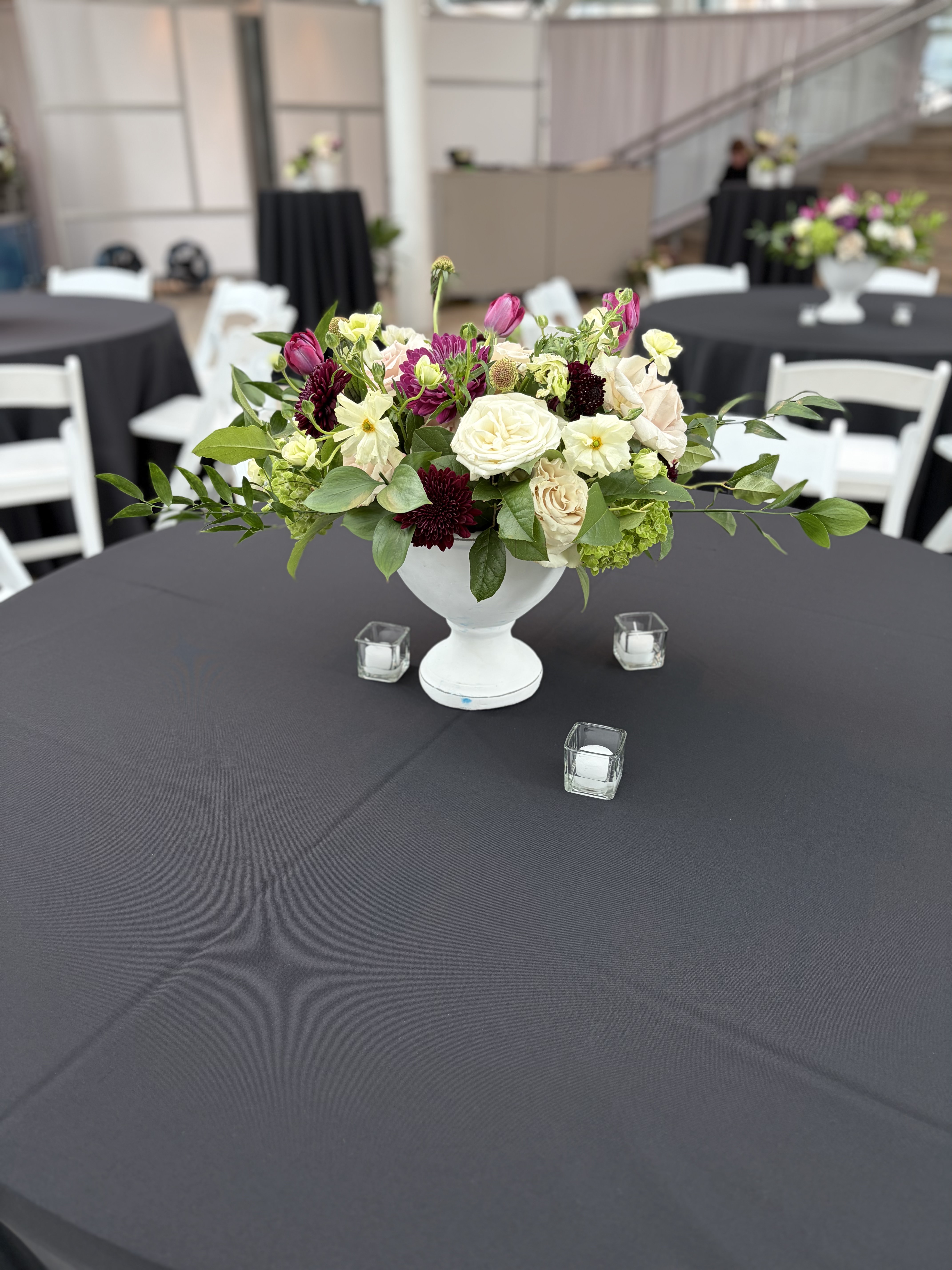 Event floral centerpiece