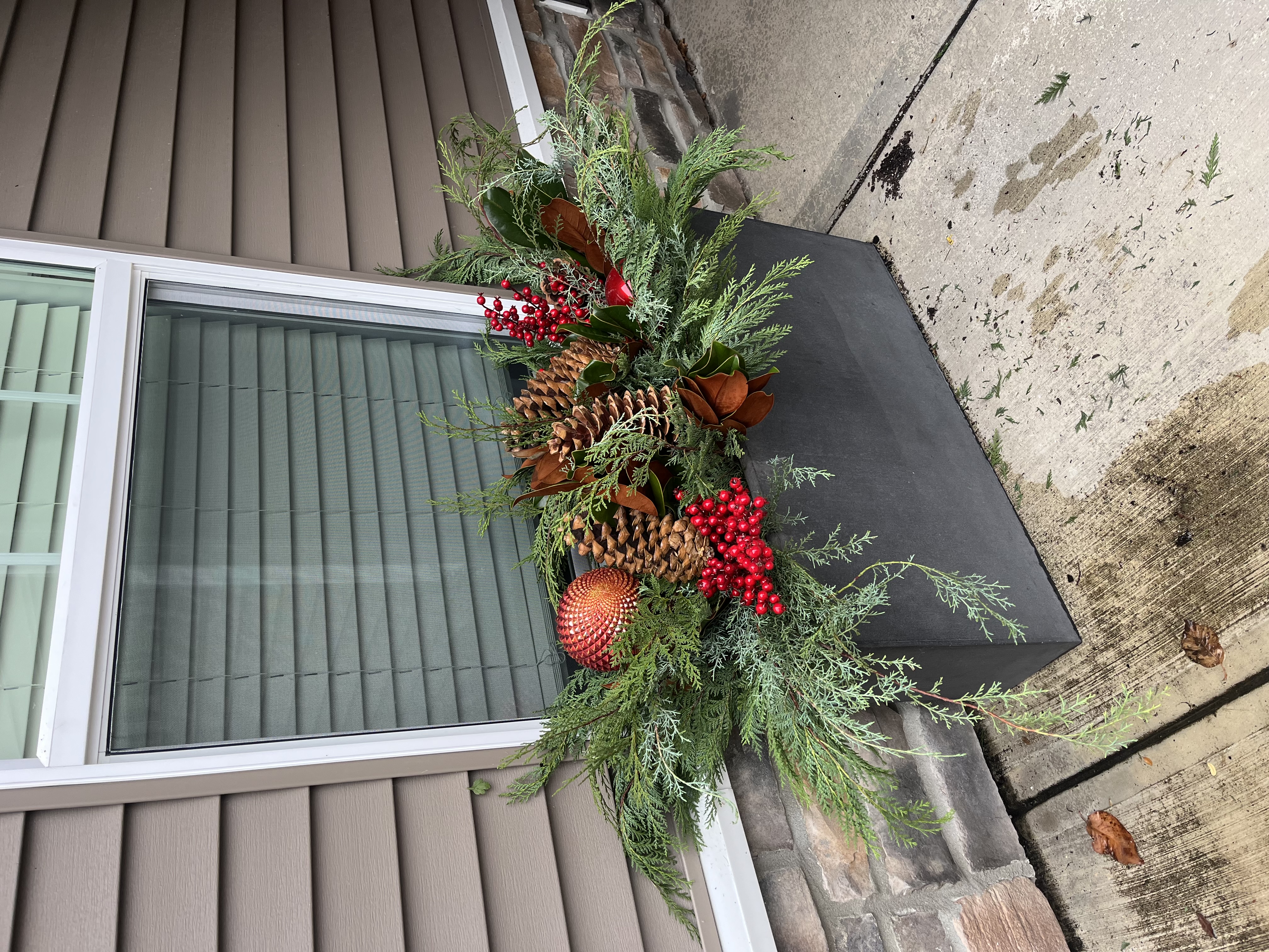 Holiday floral arrangement