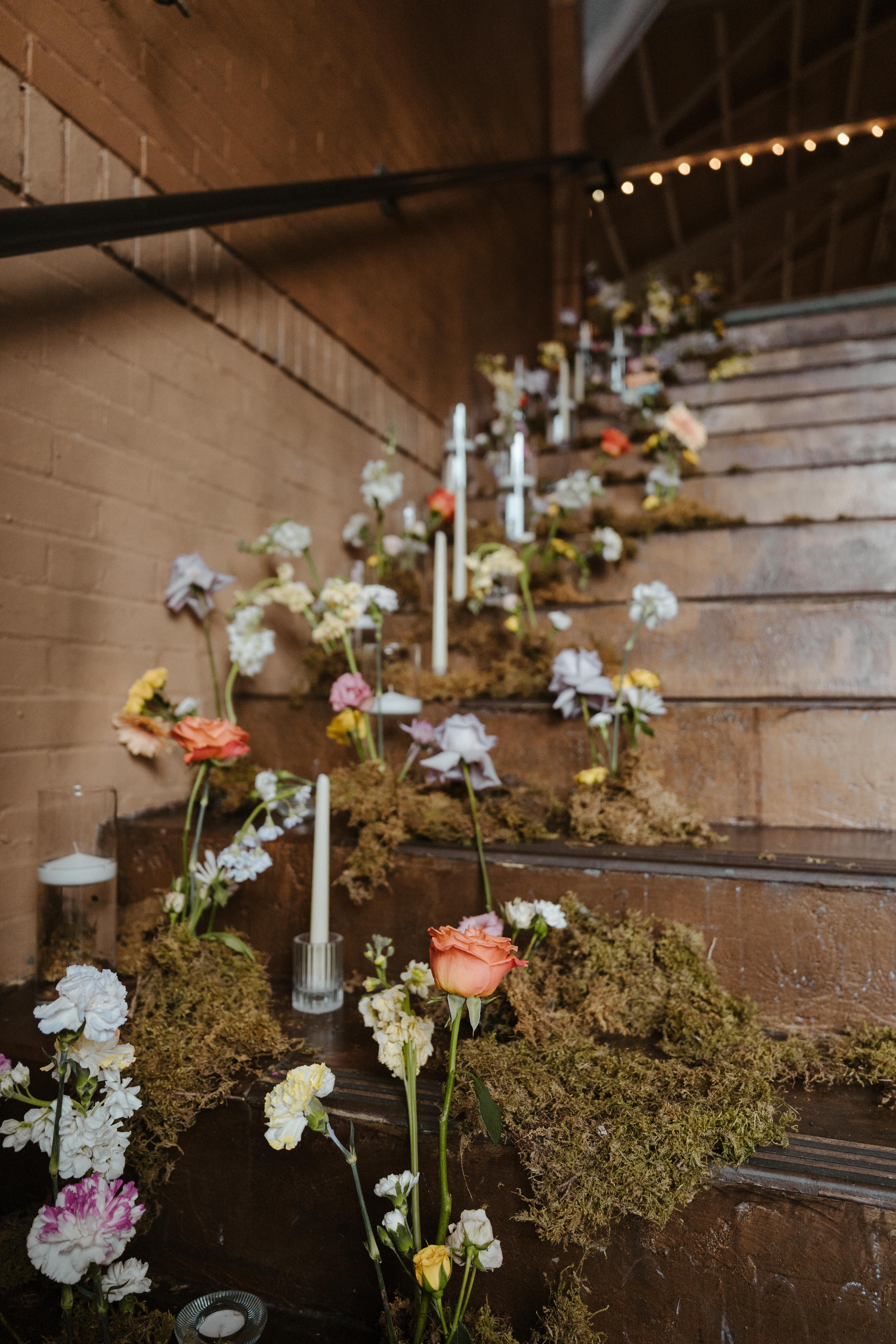 Wedding arrangement showcase